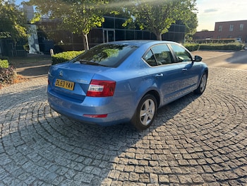 Used Skoda Octavia 2014 for sale - 75641552: Photo