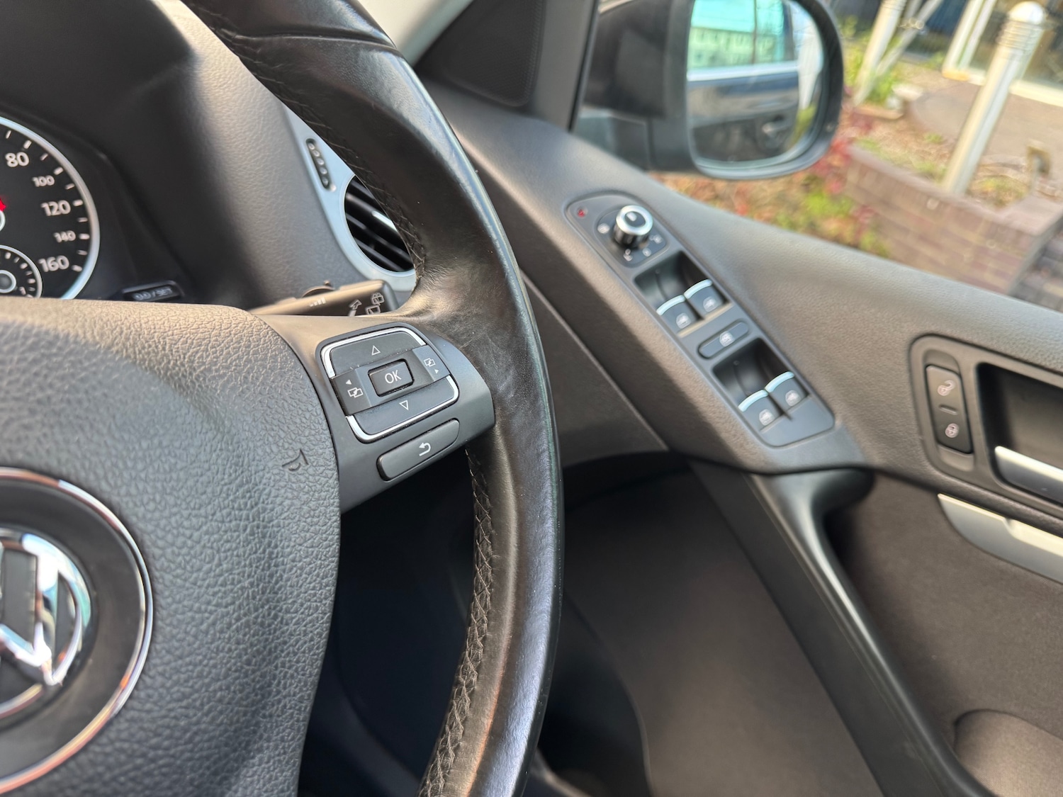 Used Volkswagen Tiguan 2014 for sale - 76892612: Photo 20