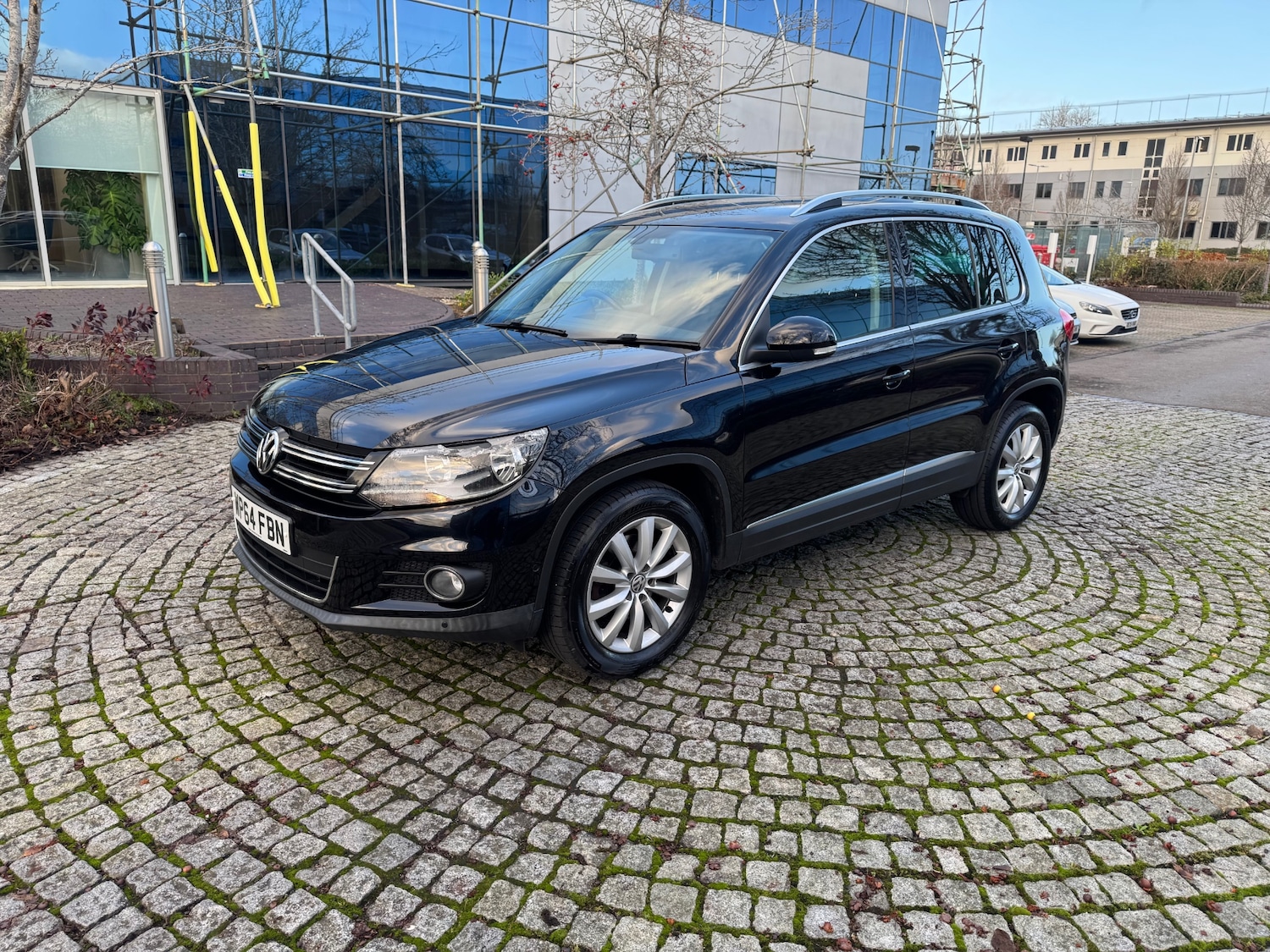 Used Volkswagen Tiguan 2014 for sale - 76892612: Photo 4