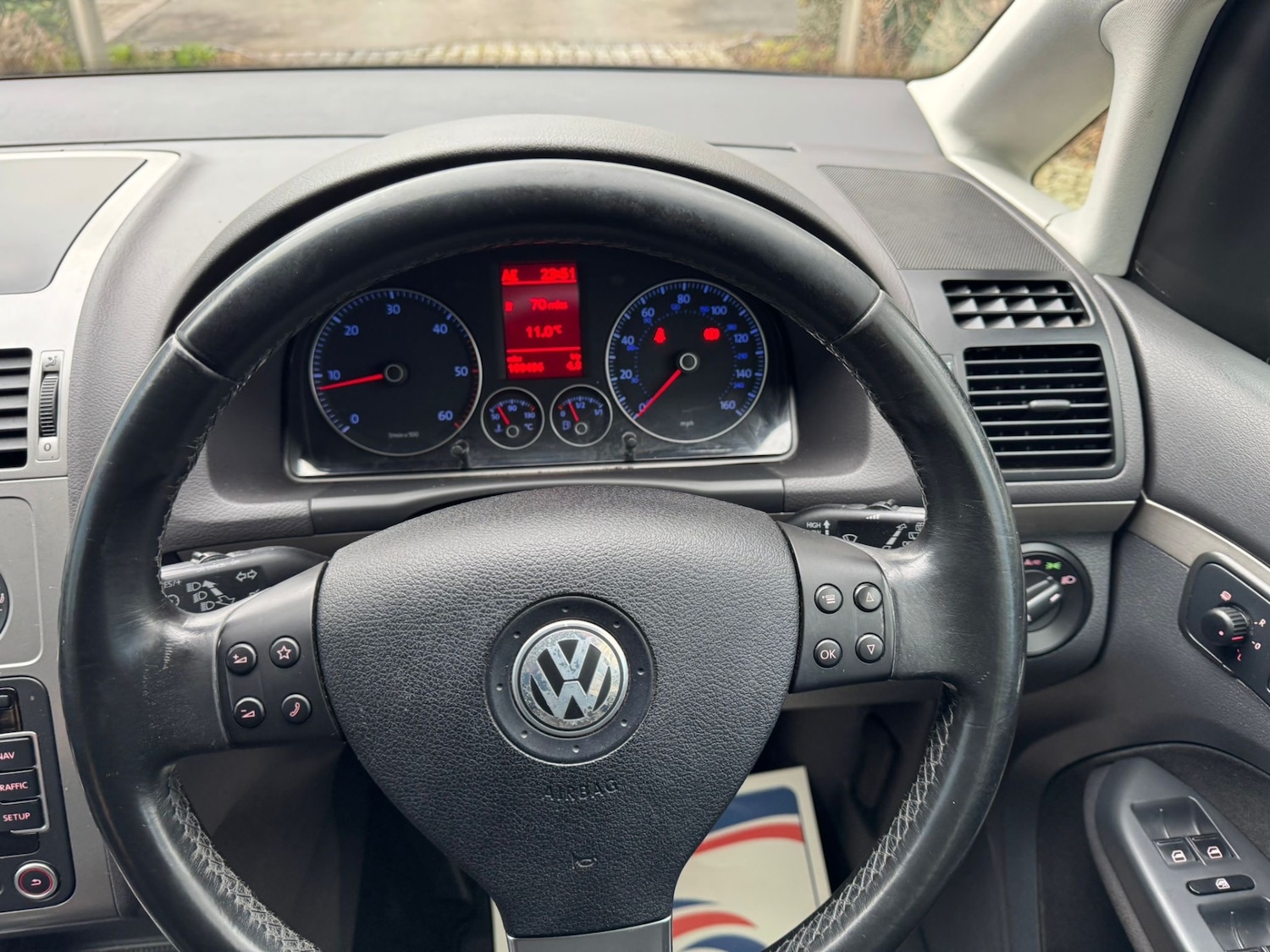 Used Volkswagen Touran 2010 for sale - 78123029: Photo 14