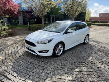 Used Ford Focus 2015 for sale - 78212121: Photo