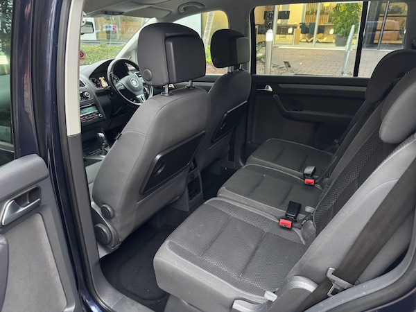 Used Volkswagen Touran 2014 for sale - 76277112: Photo 23
