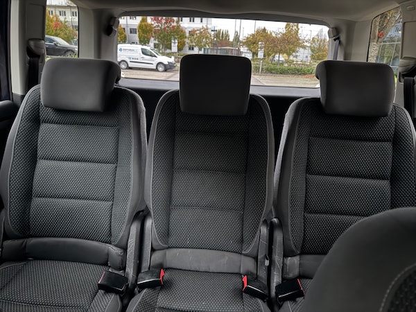 Used Volkswagen Touran 2014 for sale - 76277112: Photo 29