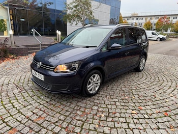 Used Volkswagen Touran 2014 for sale - 76277112: Photo 3