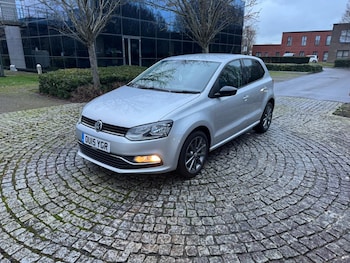 Used Volkswagen Polo 2015 for sale - 77382008: Photo