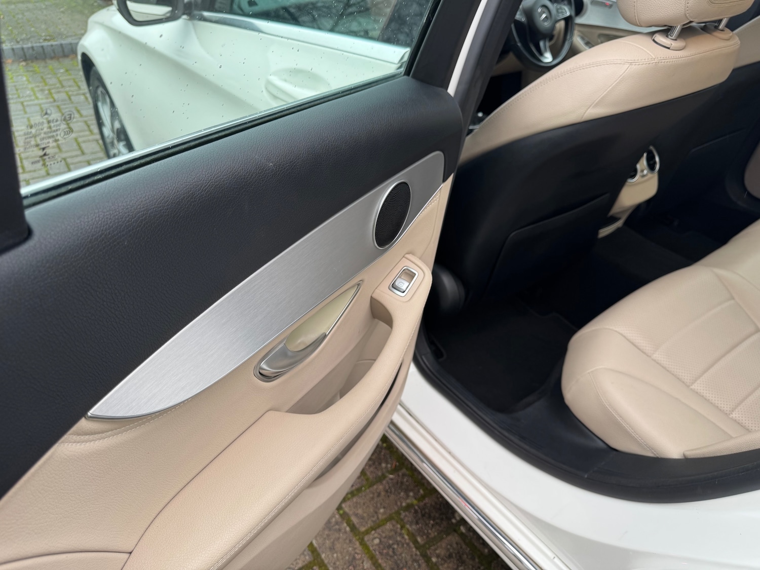 Used Mercedes-Benz C Class 2014 for sale - 77148948: Photo 32