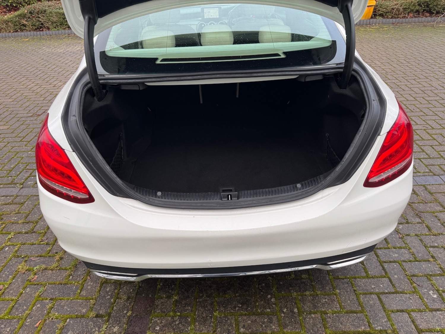 Used Mercedes-Benz C Class 2014 for sale - 77148948: Photo 37