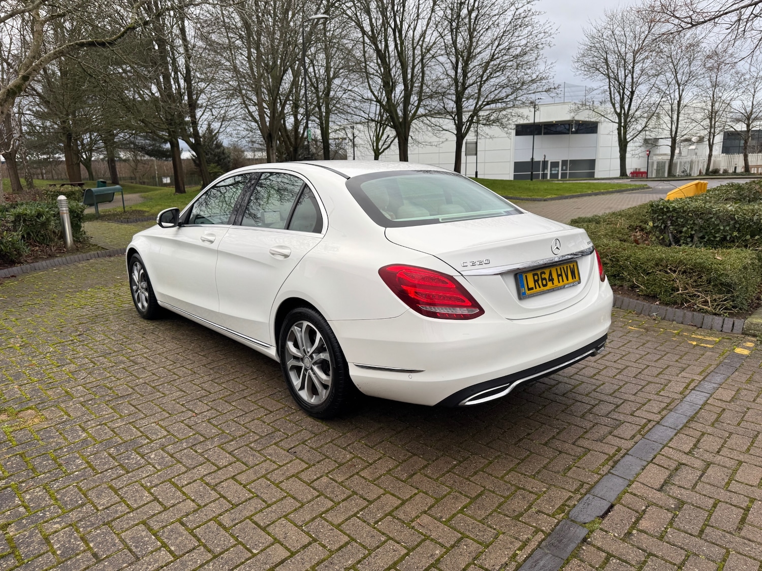 Used Mercedes-Benz C Class 2014 for sale - 77148948: Photo 7