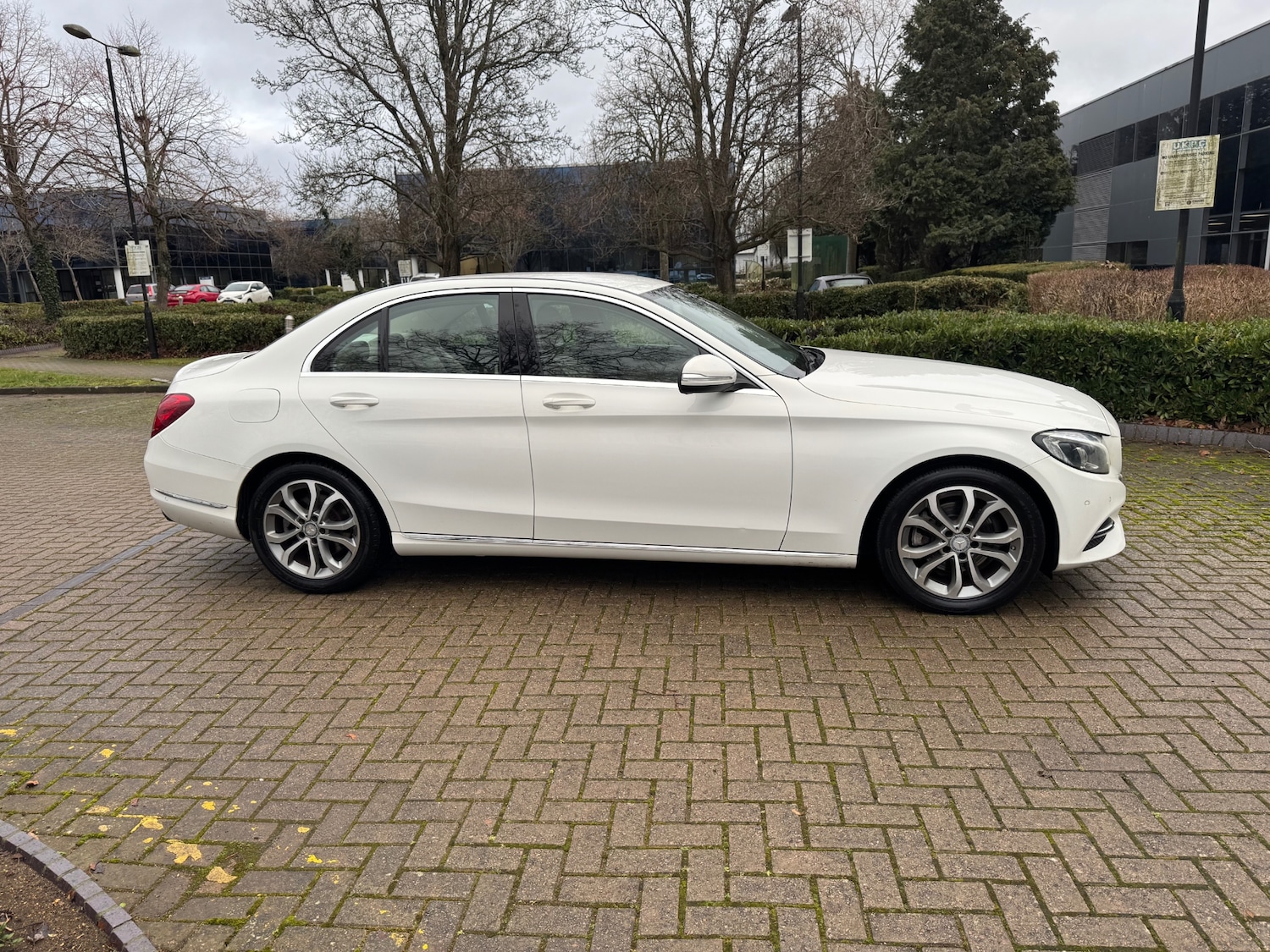 Used Mercedes-Benz C Class 2014 for sale - 77148948: Photo 9