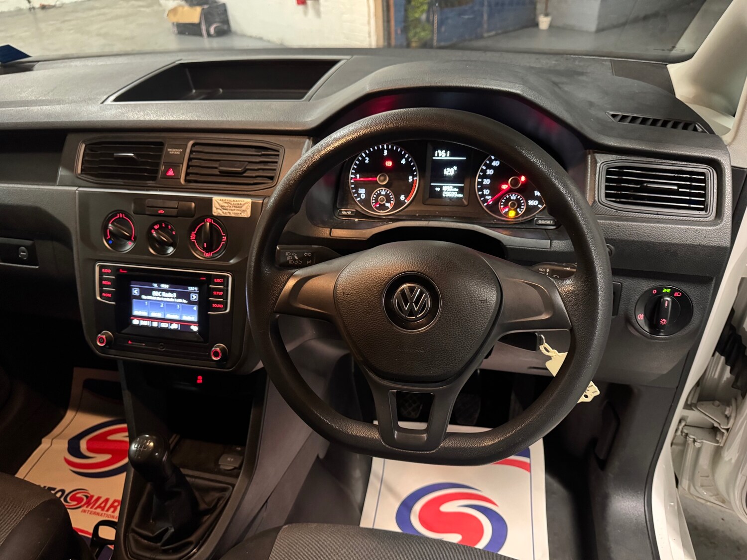 Used Volkswagen Caddy 2016 for sale - 76579762: Photo 10