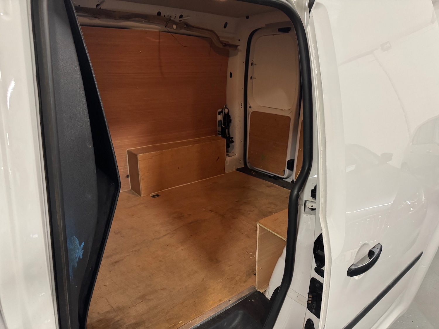 Used Volkswagen Caddy 2016 for sale - 76579762: Photo 15