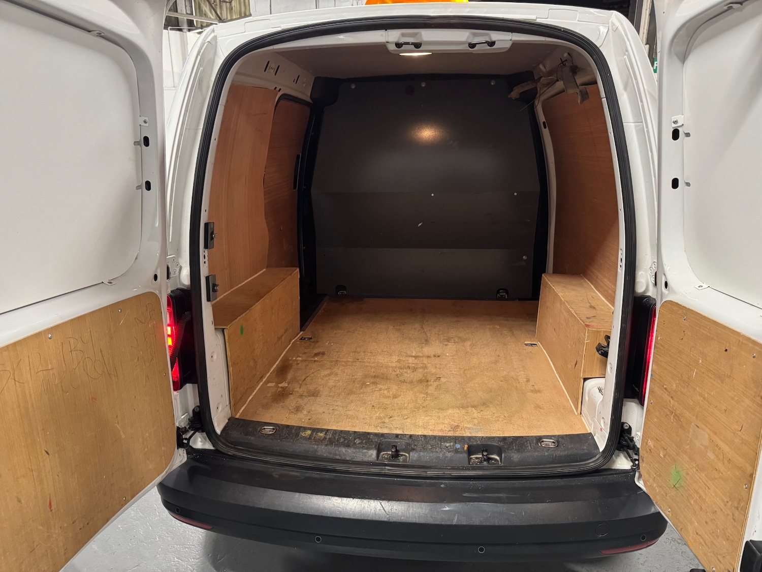 Used Volkswagen Caddy 2016 for sale - 76579762: Photo 16