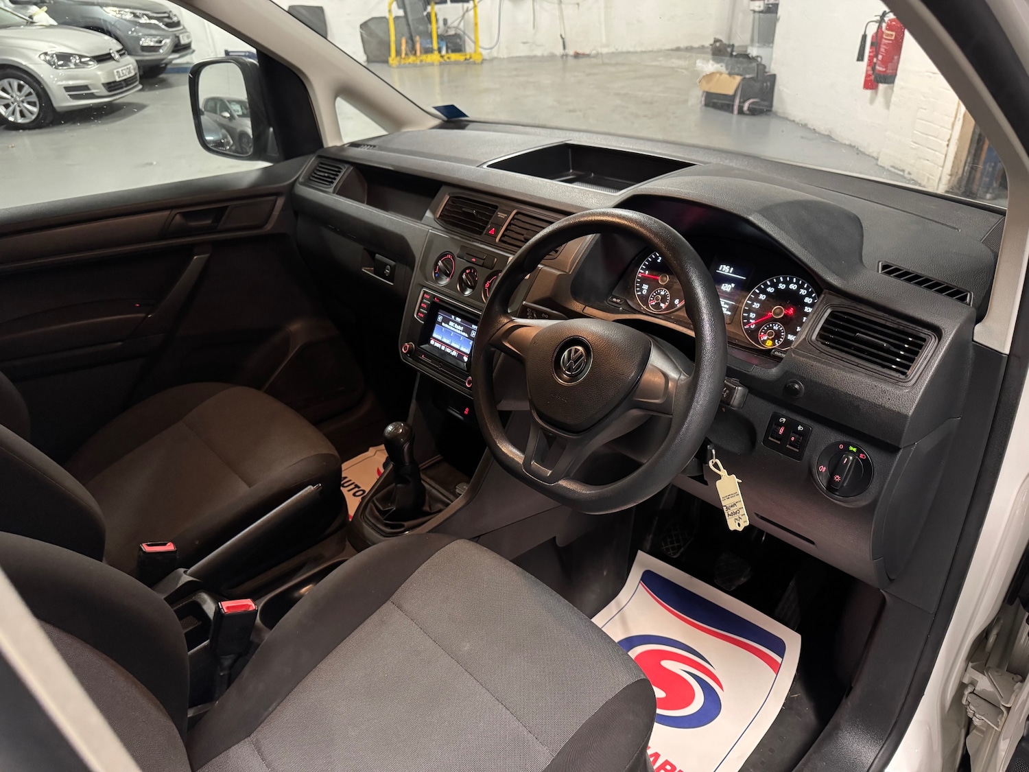 Used Volkswagen Caddy 2016 for sale - 76579762: Photo 9