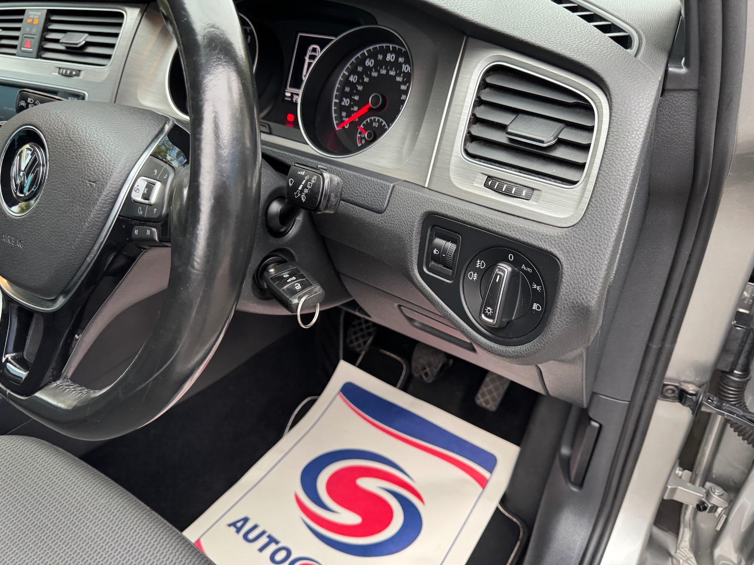 Used Volkswagen Golf 2015 for sale - 76171326: Photo 12