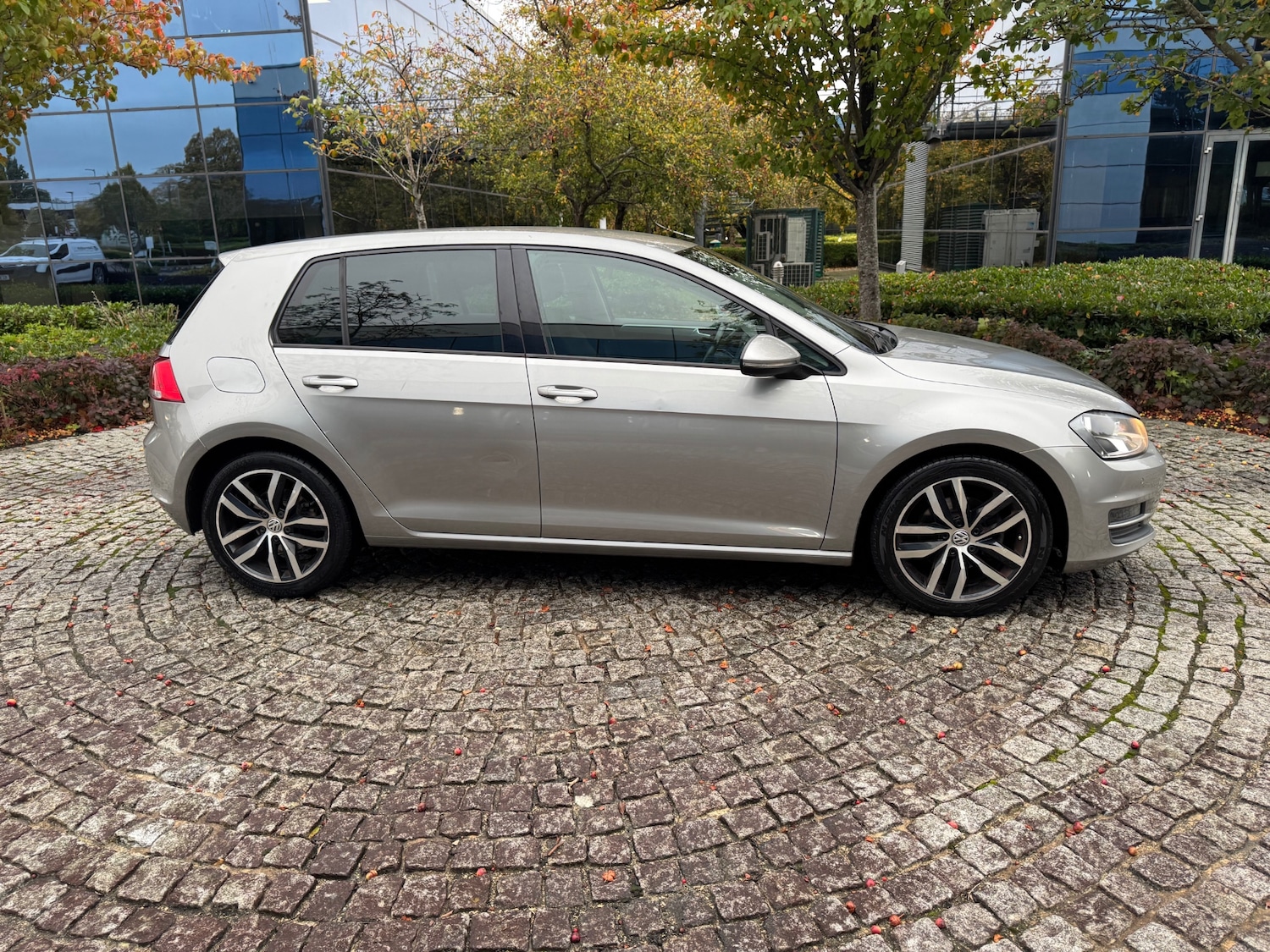 Used Volkswagen Golf 2015 for sale - 76171326: Photo 9