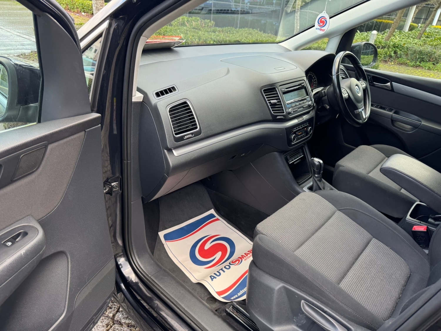 Used Volkswagen Sharan 2011 for sale - 77901251: Photo 12