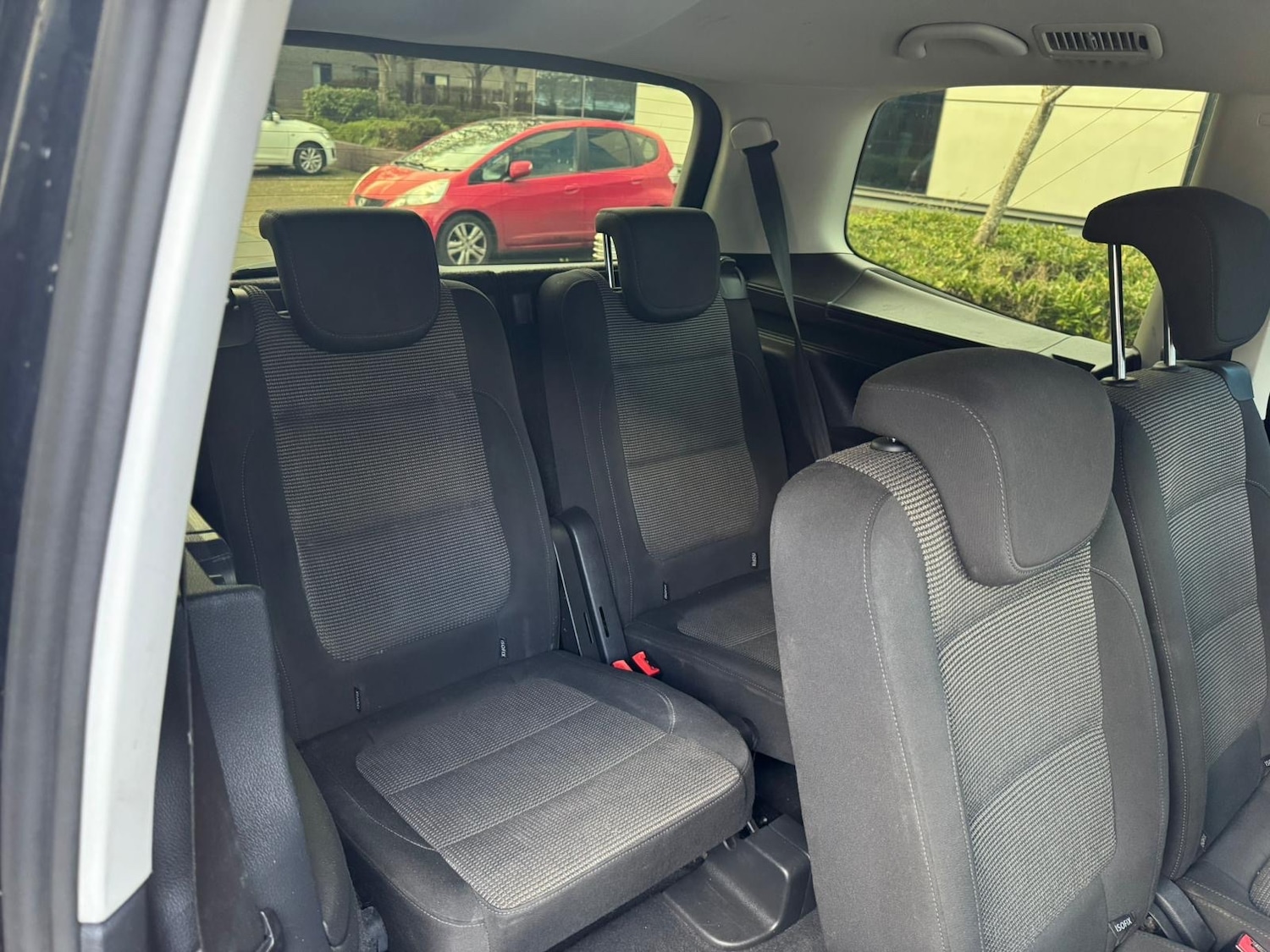 Used Volkswagen Sharan 2011 for sale - 77901251: Photo 17