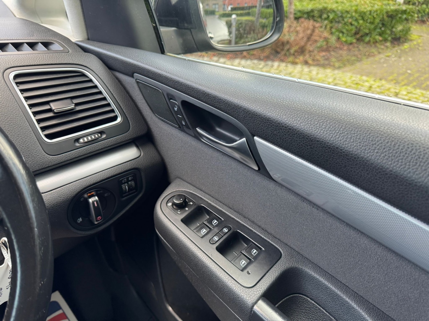 Used Volkswagen Sharan 2011 for sale - 77901251: Photo 20