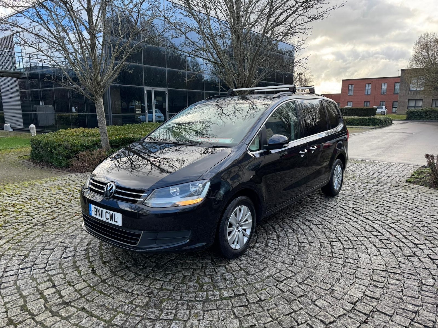 Used Volkswagen Sharan 2011 for sale - 77901251: Photo 3