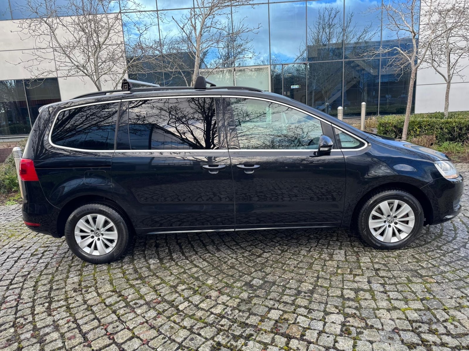 Used Volkswagen Sharan 2011 for sale - 77901251: Photo 9