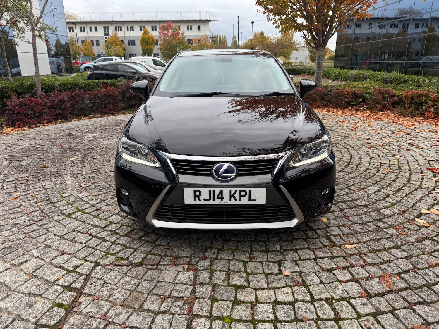 Used Lexus CT 2014 for sale - 76309567: Photo 2