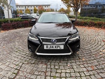 Used Lexus CT 2014 for sale - 76309567: Photo 2