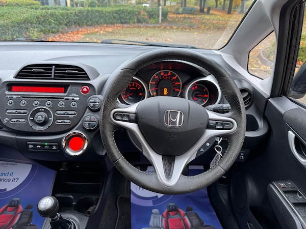 Used Honda Jazz 2014 for sale - 76171290: Photo 11