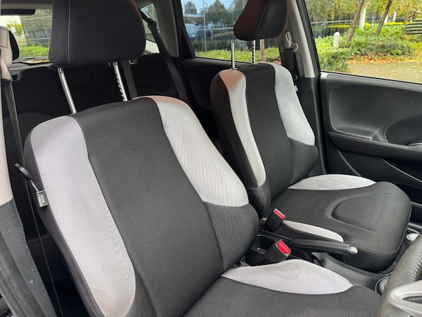 Used Honda Jazz 2014 for sale - 76171290: Photo 13