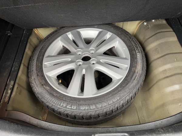 Used Honda Jazz 2014 for sale - 76171290: Photo 27