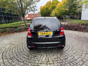 Used Honda Jazz 2014 for sale - 76171290: Photo