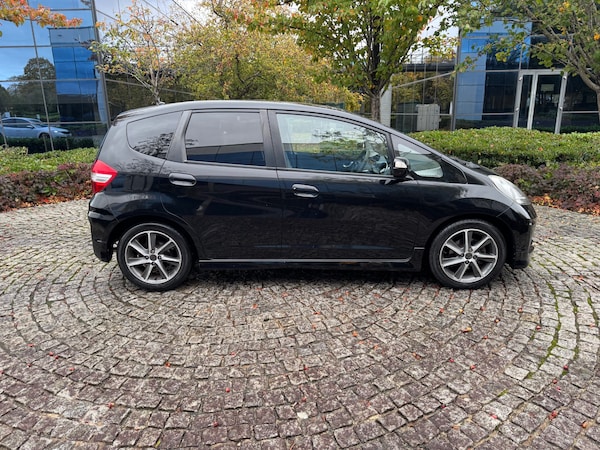 Used Honda Jazz 2014 for sale - 76171290: Photo 8
