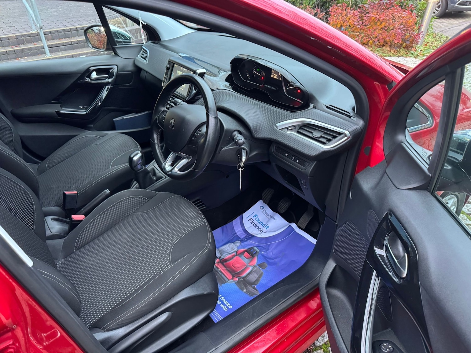 Used Peugeot 208 2016 for sale - 76577511: Photo 10