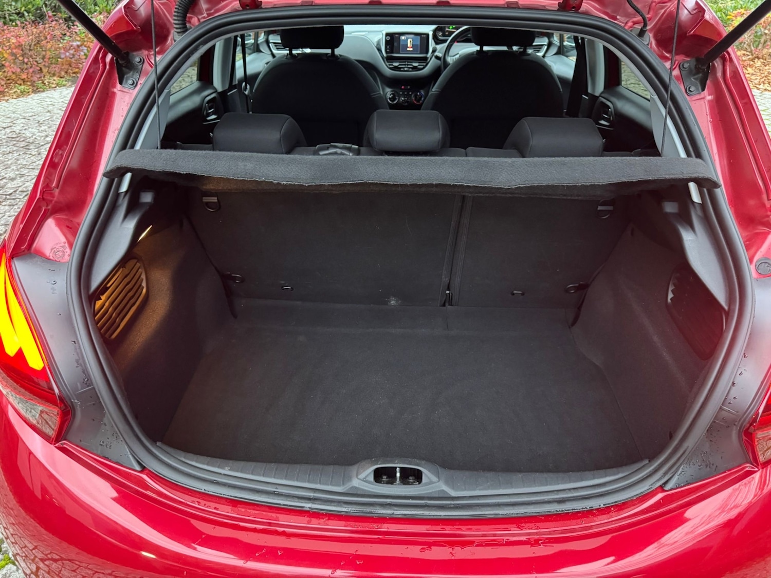 Used Peugeot 208 2016 for sale - 76577511: Photo 13