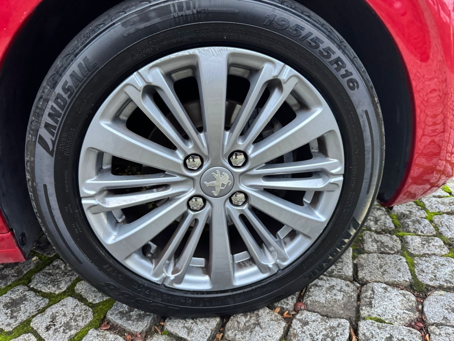 Used Peugeot 208 2016 for sale - 76577511: Photo 19