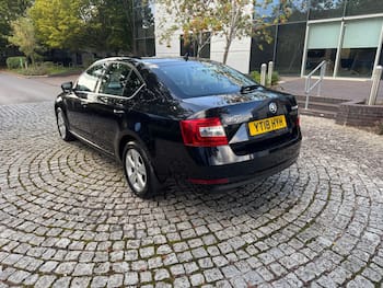 Used Skoda Octavia 2018 for sale - 79665422: Photo
