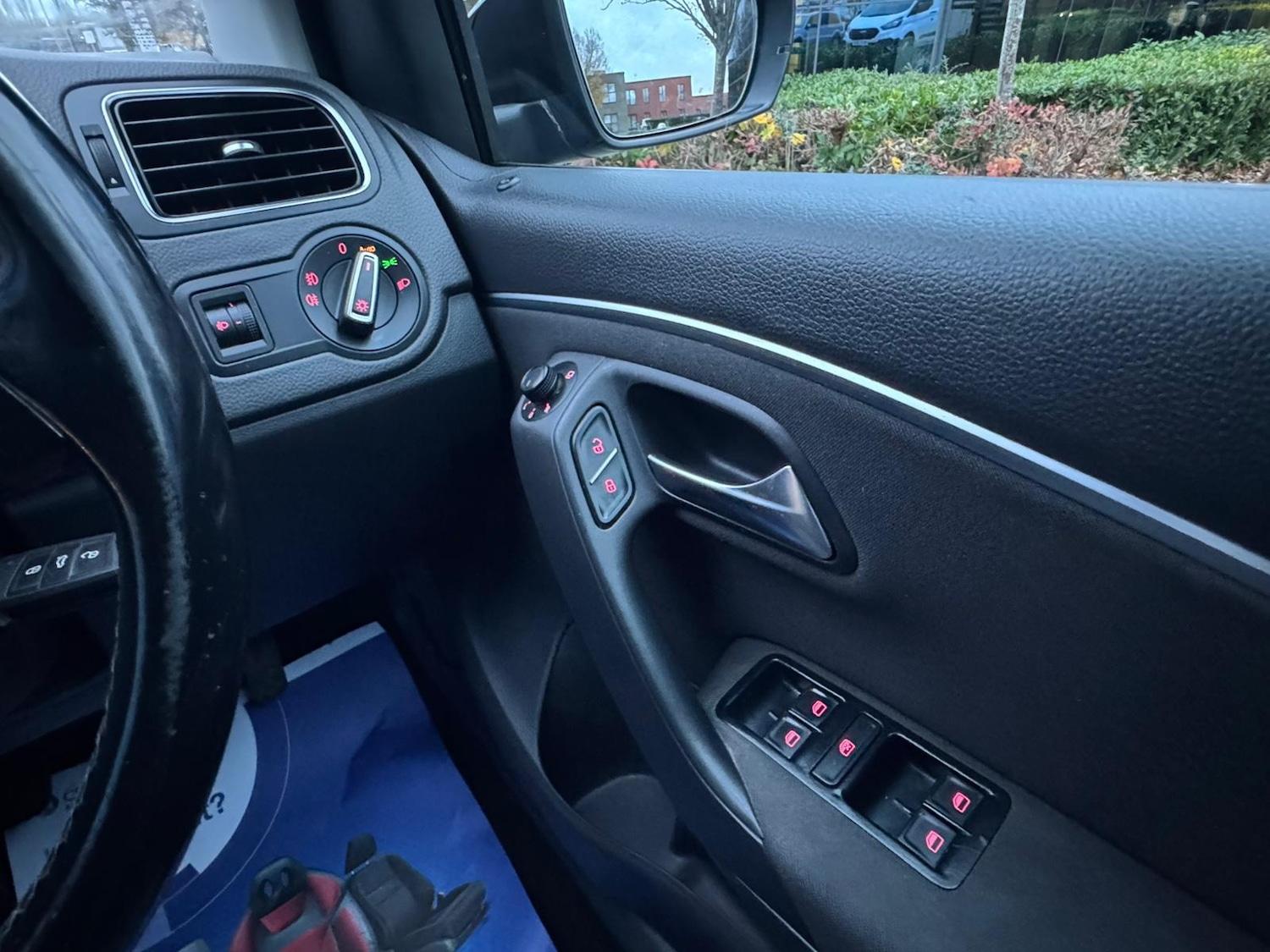 Used Volkswagen Polo 2017 for sale - 76577761: Photo 17