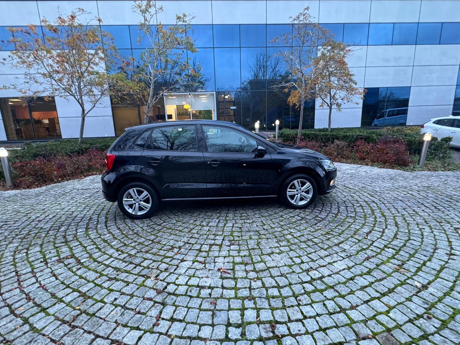 Used Volkswagen Polo 2017 for sale - 76577761: Photo 8