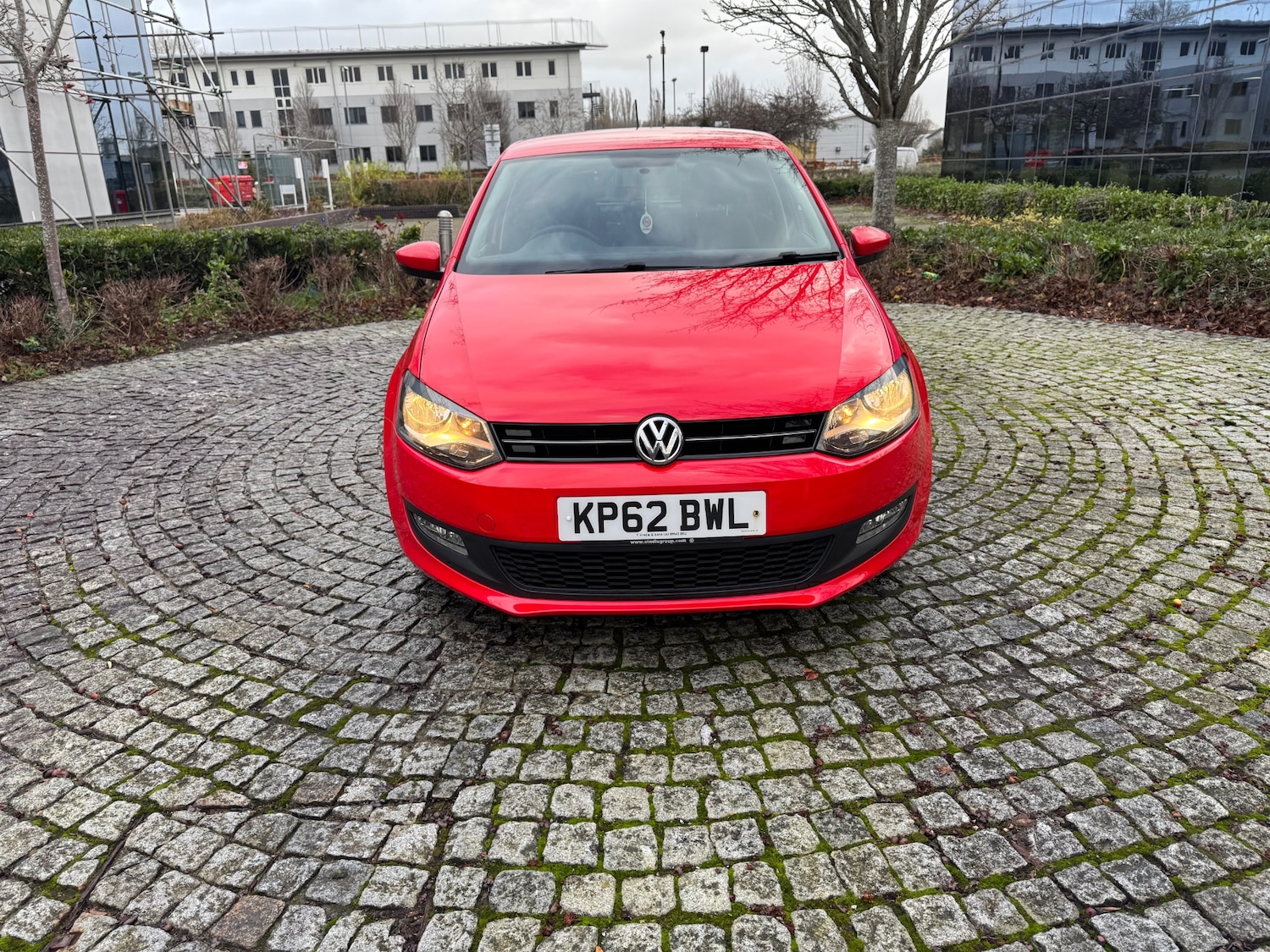 Used Volkswagen Polo 2012 for sale - 76892220: Photo 2