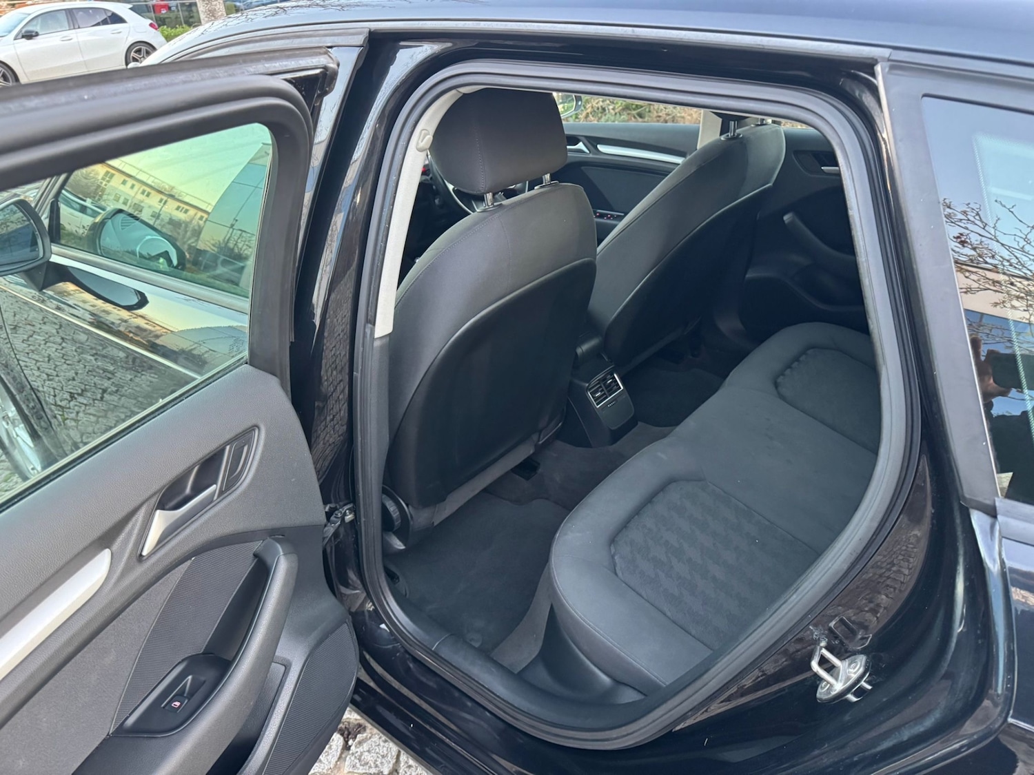 Used Audi A3 2014 for sale - 76739017: Photo 16