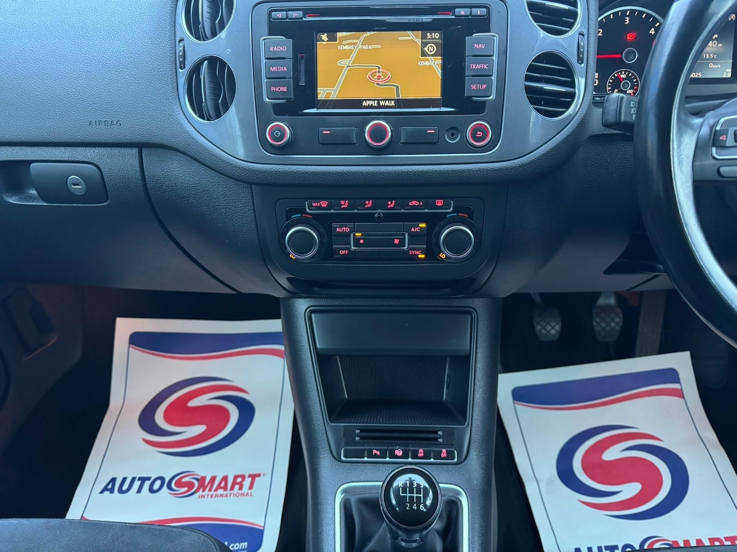 Used Volkswagen Tiguan 2015 for sale - 76578112: Photo 16