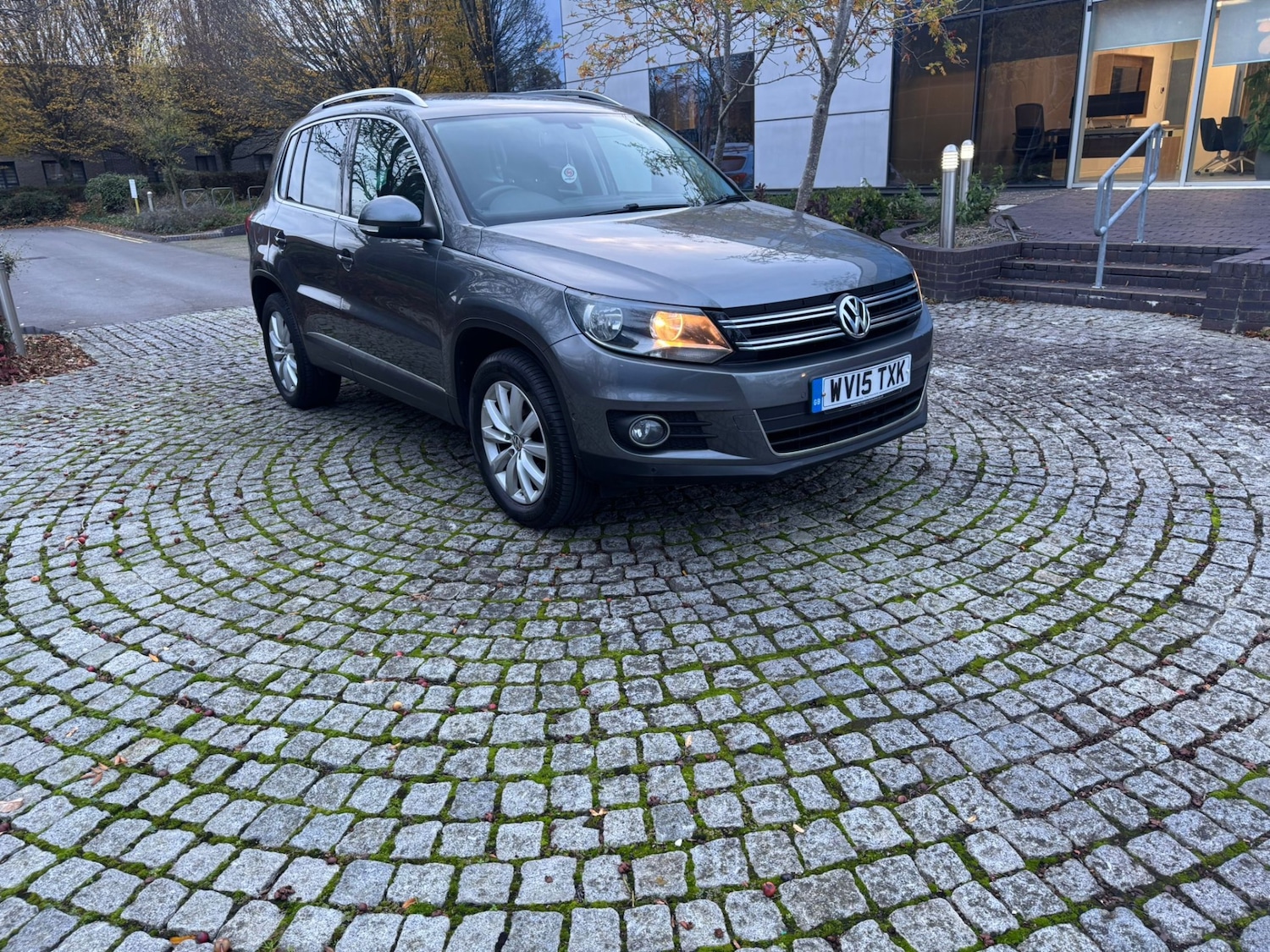 Used Volkswagen Tiguan 2015 for sale - 76578112: Photo 4