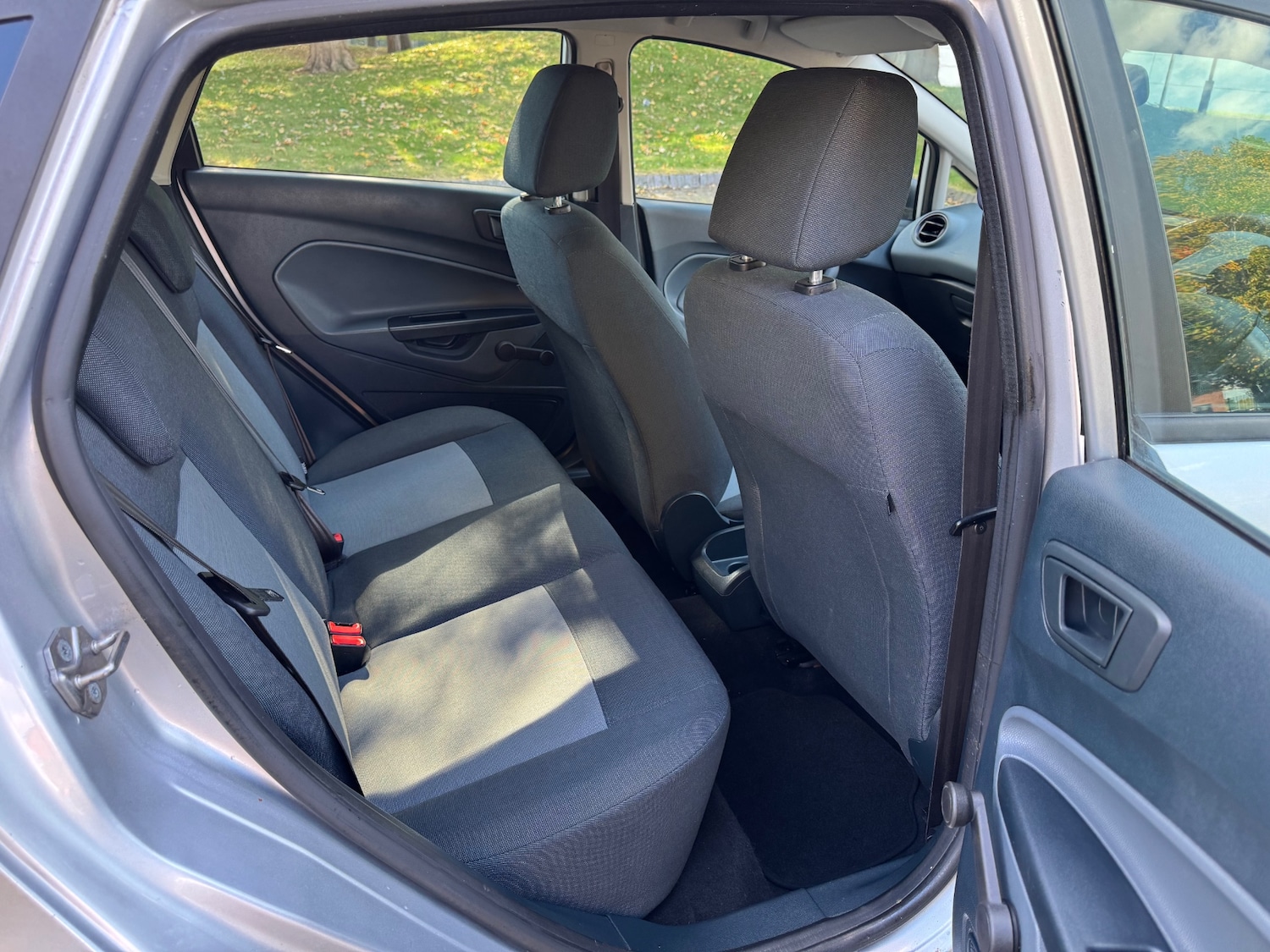 Used Ford Fiesta 2010 for sale - 76018266: Photo 12