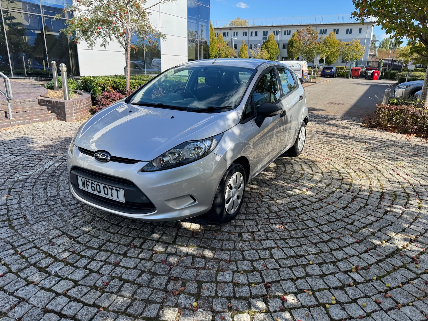 Used Ford Fiesta 2010 for sale - 76018266: Photo 3