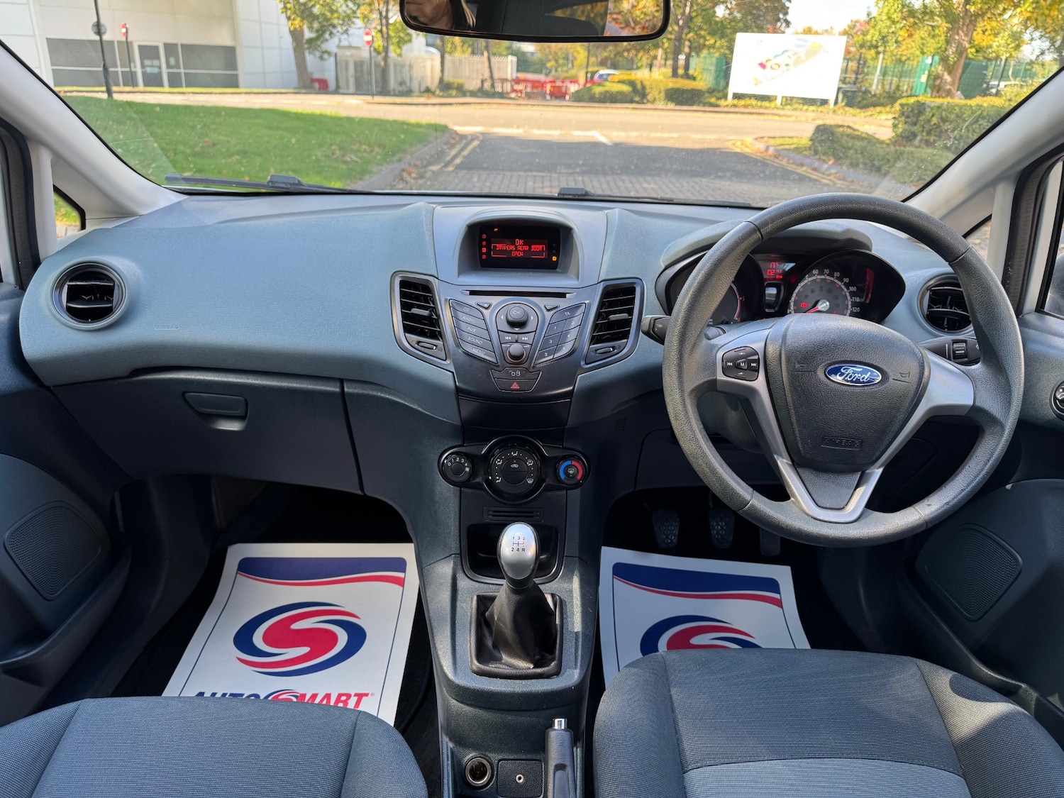 Used Ford Fiesta 2010 for sale - 76018266: Photo 9