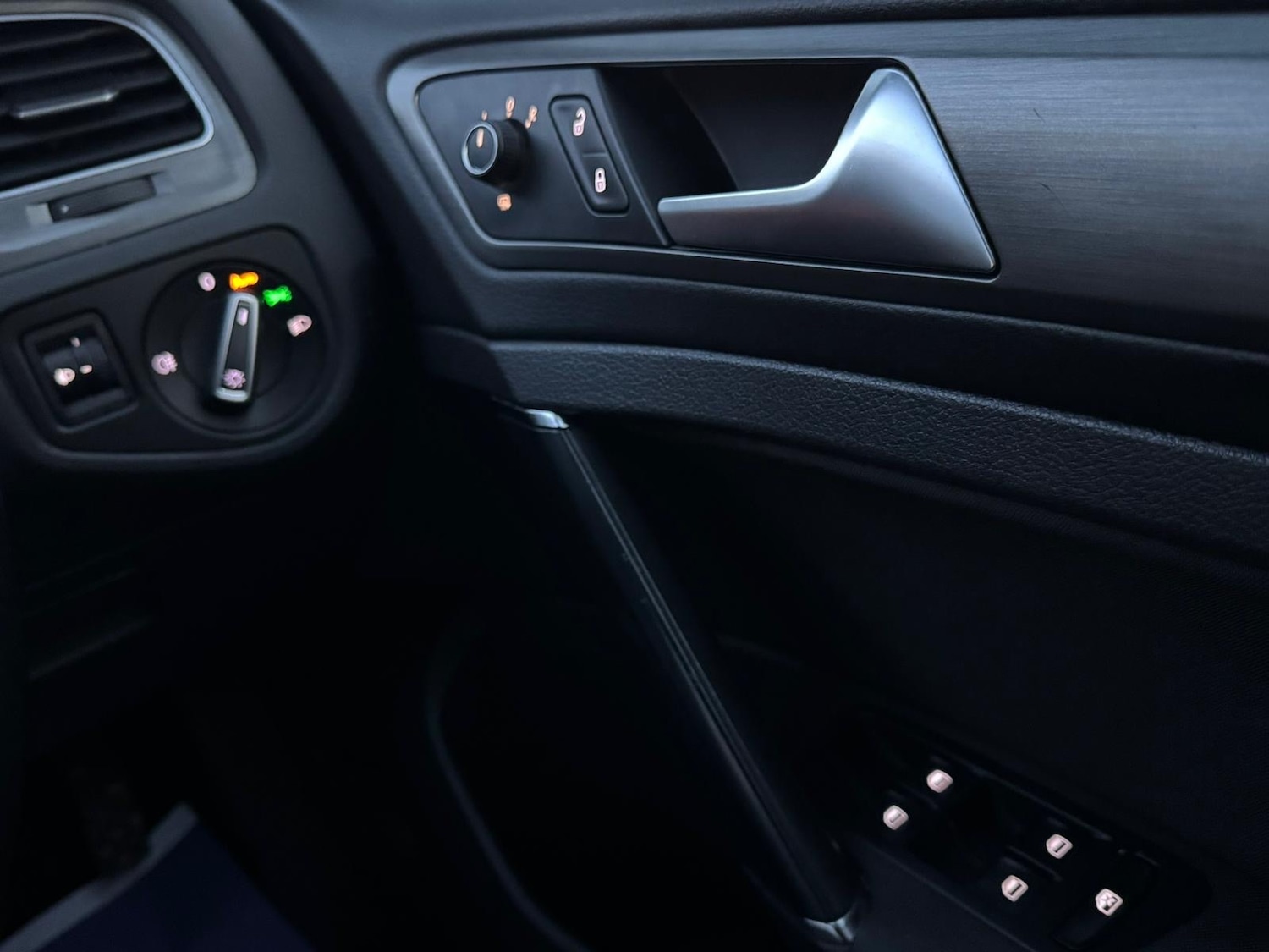 Used Volkswagen Golf 2013 for sale - 76663736: Photo 14