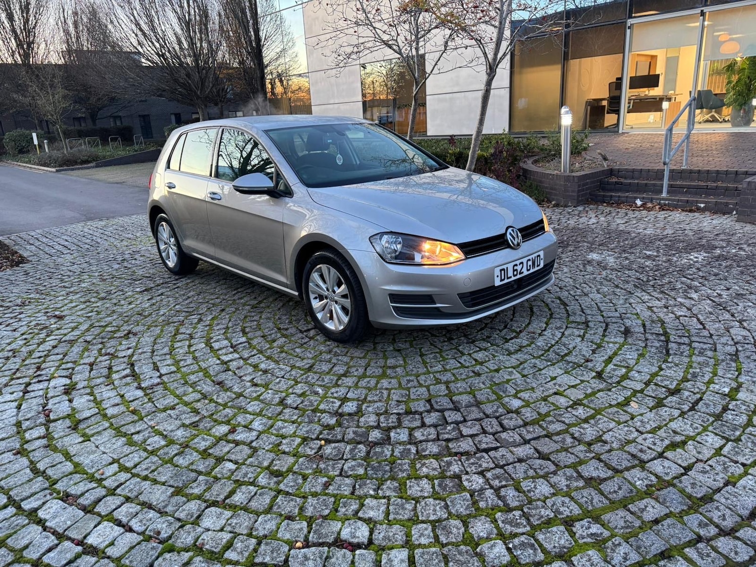 Used Volkswagen Golf 2013 for sale - 76663736: Photo 4