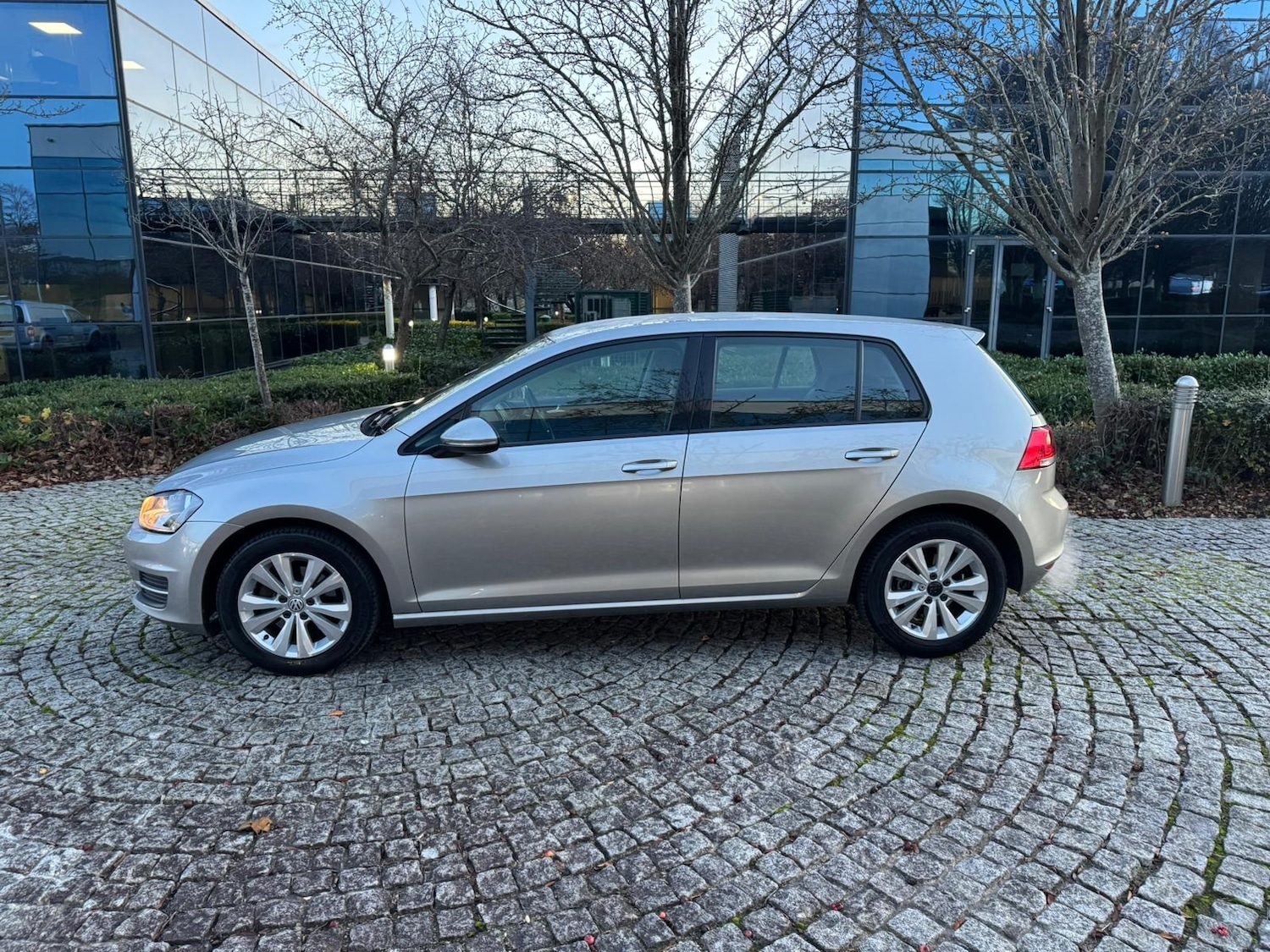 Used Volkswagen Golf 2013 for sale - 76663736: Photo 6