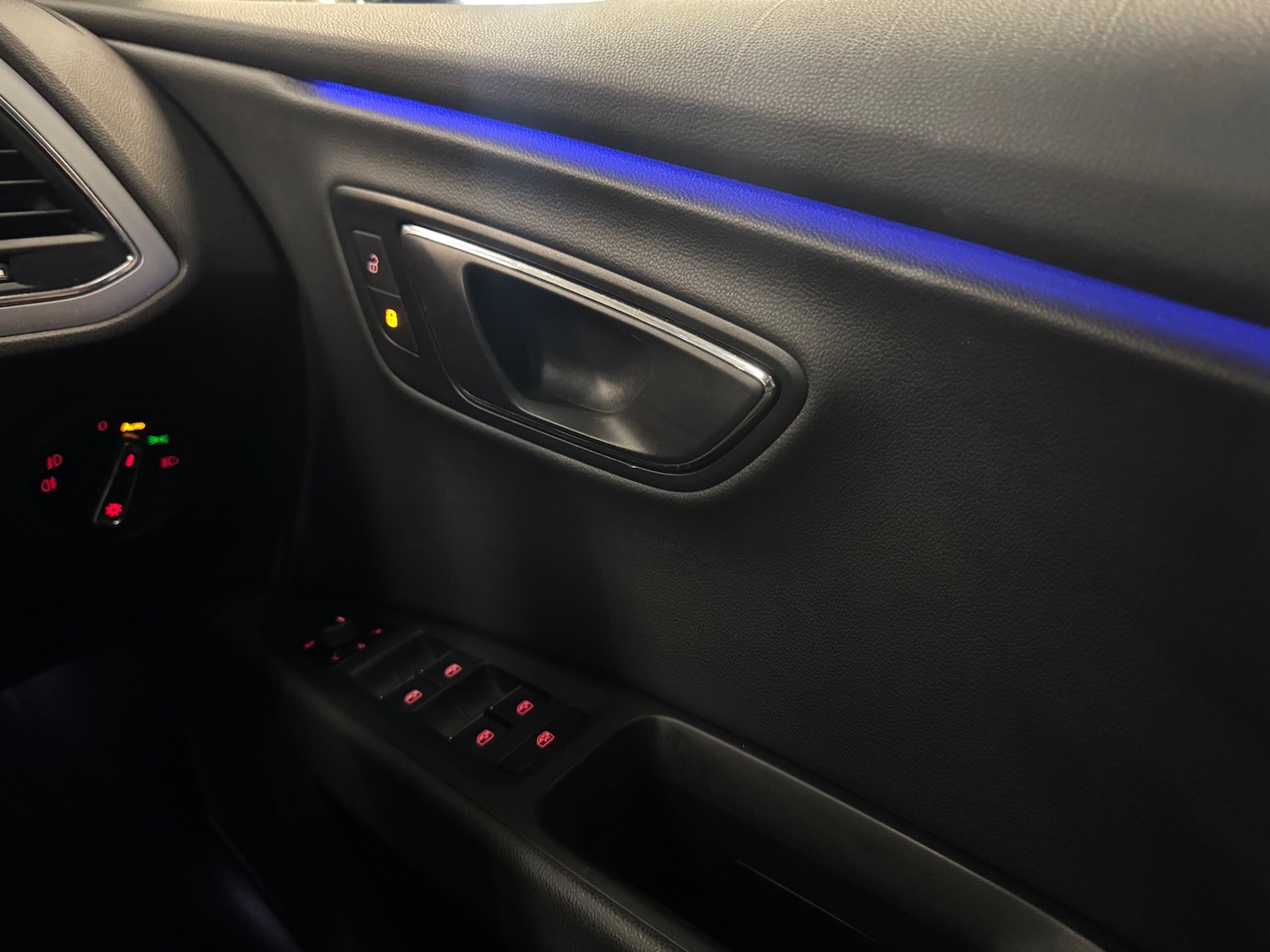 Used SEAT Leon 2018 for sale - 77258091: Photo 38