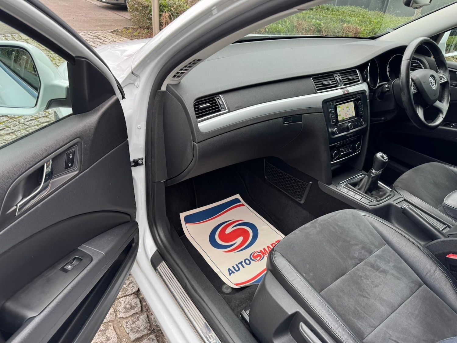 Used Skoda Superb 2014 for sale - 77901244: Photo 18