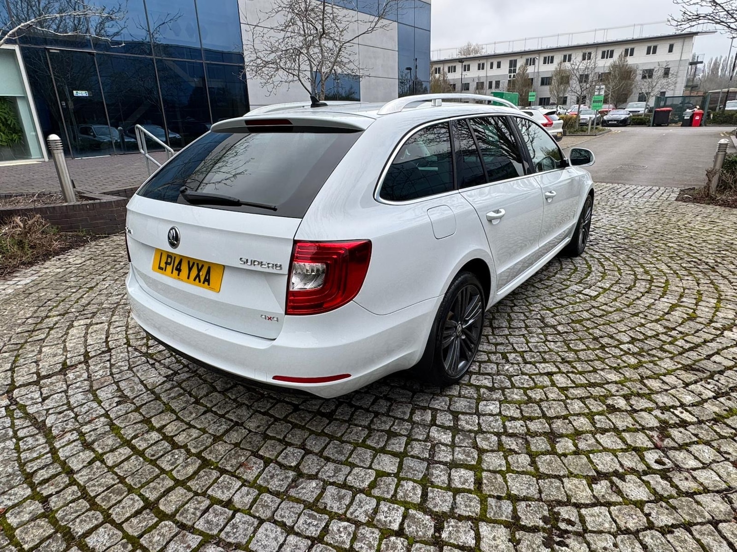 Used Skoda Superb 2014 for sale - 77901244: Photo 6